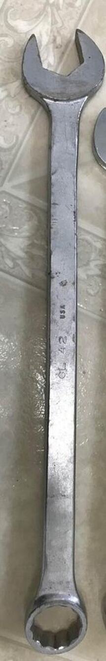 MAC CL42 wrench 1 5/16” Excellent Condition